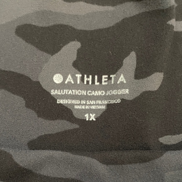 Athleta Salutation Black Camouflage Joggers - Picture 2 of 9